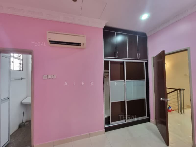 Terraced House for Rent in Bandar Puteri Klang (Klang) - Alex Lee - Bedroom - PropertyGuru.com.my