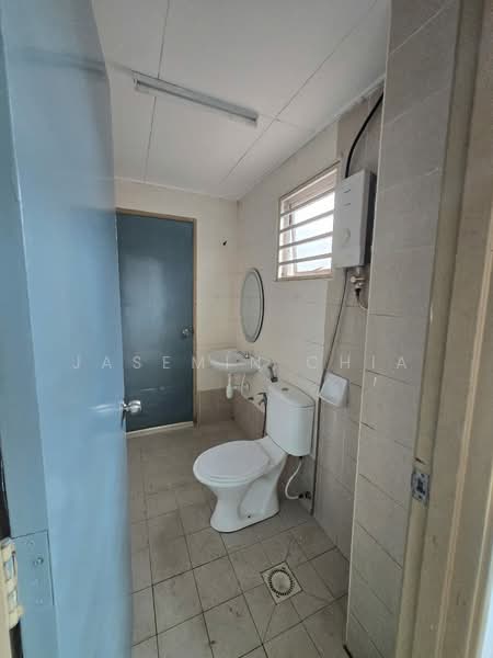 Rumah Teres 2.5 Tingkat untuk Disewa di Laman Rimbunan (Kepong) - Jasemin Chia - Bathroom - PropertyGuru.com.my