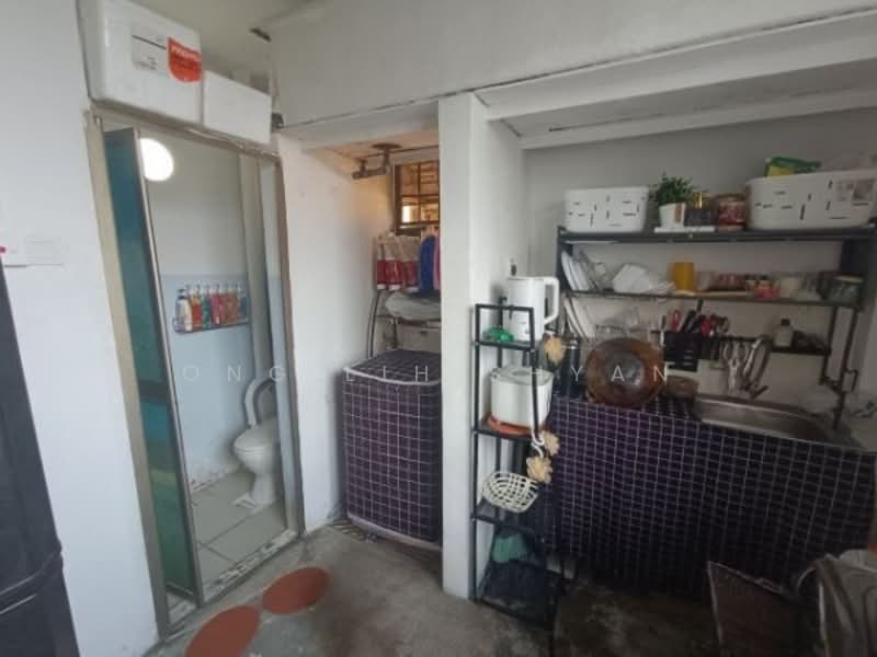 Flat for Sale at Jentayu - Ong Lih Shyan - Kitchen - PropertyGuru.com.my