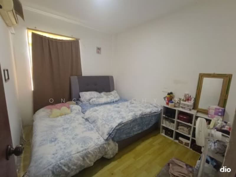 Flat for Sale at Jentayu - Ong Lih Shyan - Bedroom - PropertyGuru.com.my