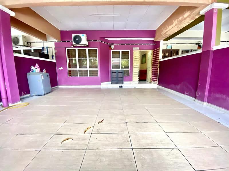 Rumah Teres 1 Tingkat untuk Dijual di Taman Pelangi Semenyih (Semenyih) - Maizura binti Mohd Darus - Exterior - PropertyGuru.com.my