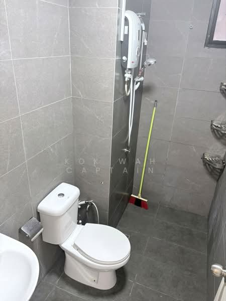 Service Residence for Rent at Majestic Maxim - Kok Wah Captain - Bathroom - PropertyGuru.com.my