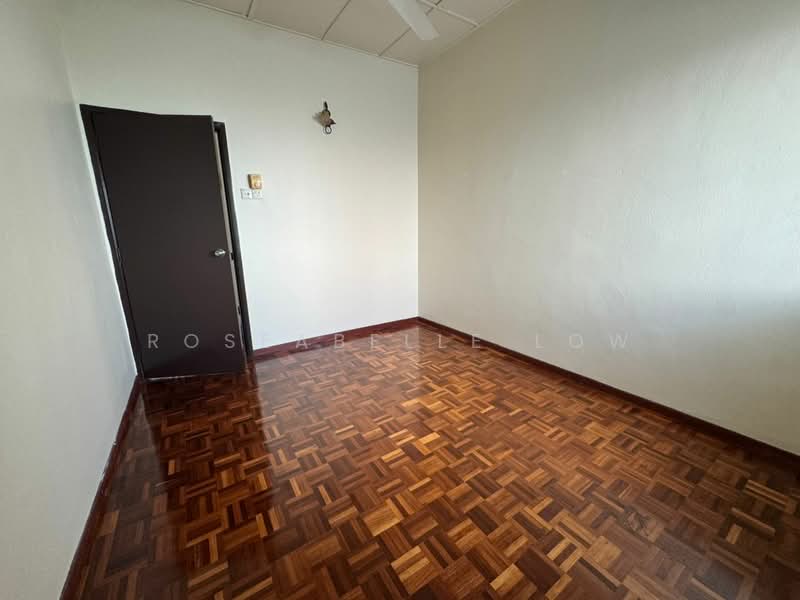 2-storey Terraced House for Sale in Bandar Putra Permai (Seri Kembangan) - Roseabelle Low - Interior - PropertyGuru.com.my