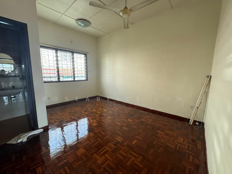 2-storey Terraced House for Sale in Bandar Putra Permai (Seri Kembangan) - Roseabelle Low - Interior - PropertyGuru.com.my