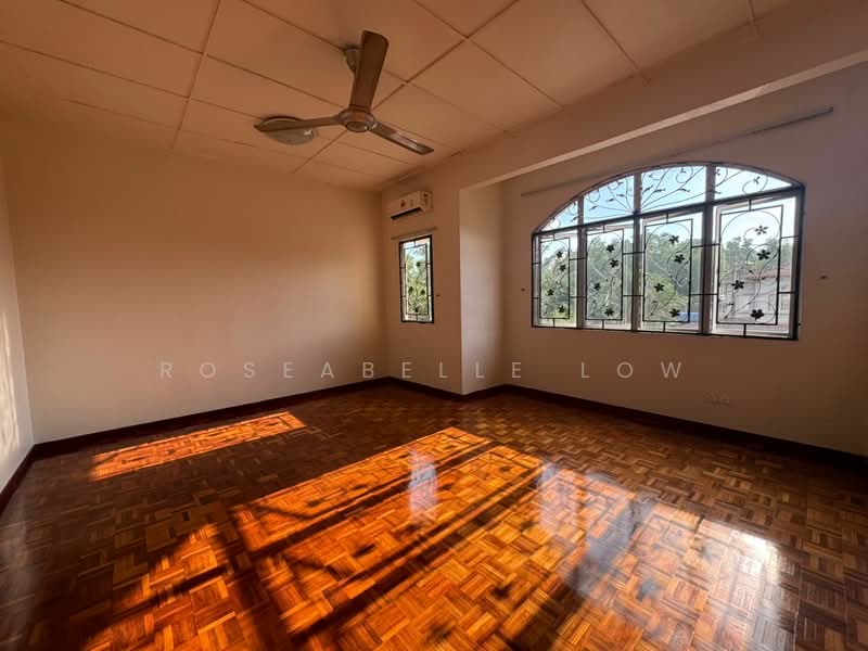 2-storey Terraced House for Sale in Bandar Putra Permai (Seri Kembangan) - Roseabelle Low - Interior - PropertyGuru.com.my