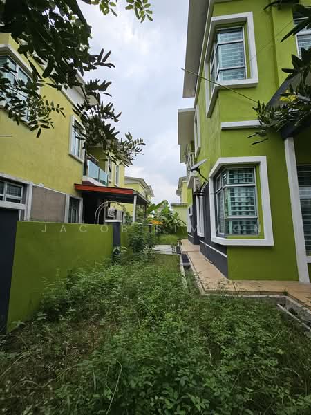 2-storey Terraced House for Rent in Bandar Warisan Puteri (Seremban) - Jacob Simmon - Exterior - PropertyGuru.com.my