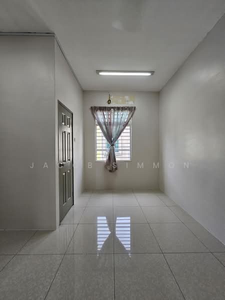 2-storey Terraced House for Rent in Bandar Warisan Puteri (Seremban) - Jacob Simmon - Interior - PropertyGuru.com.my