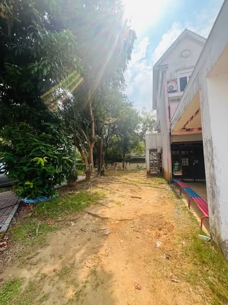 2.5-storey Terraced House for Sale in Presint 8 (Putrajaya) - Mahafiz . - Exterior - PropertyGuru.com.my