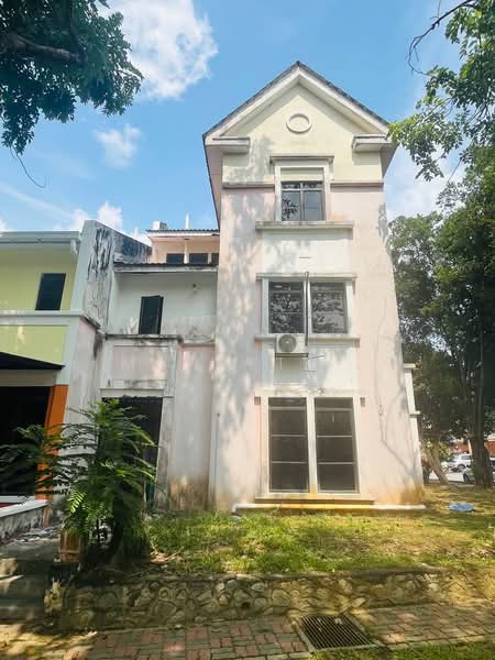 2.5-storey Terraced House for Sale in Presint 8 (Putrajaya) - Mahafiz . - Exterior - PropertyGuru.com.my
