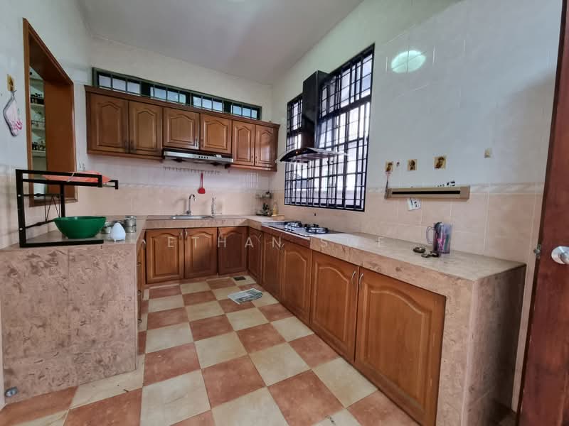 Semi-Detached House for Sale in Sungai Buloh (Selangor) - Ethan Swe - PropertyGuru.com.my