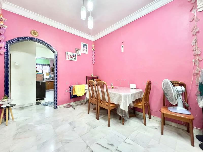 1-storey Terraced House for Sale in Bandar Rinching (Semenyih) - Maizura binti Mohd Darus - Dining Room - PropertyGuru.com.my