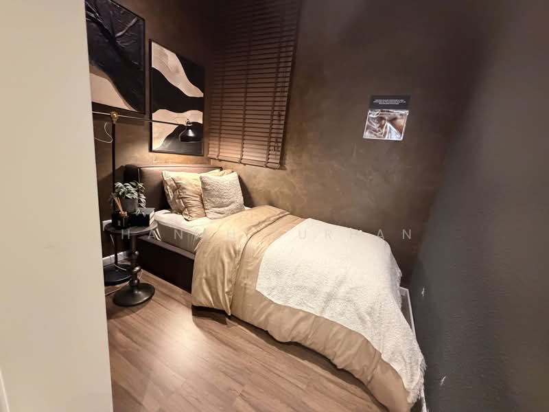 Service Residence for Sale at The Aldenz - Hanah Burhan - Bedroom - PropertyGuru.com.my