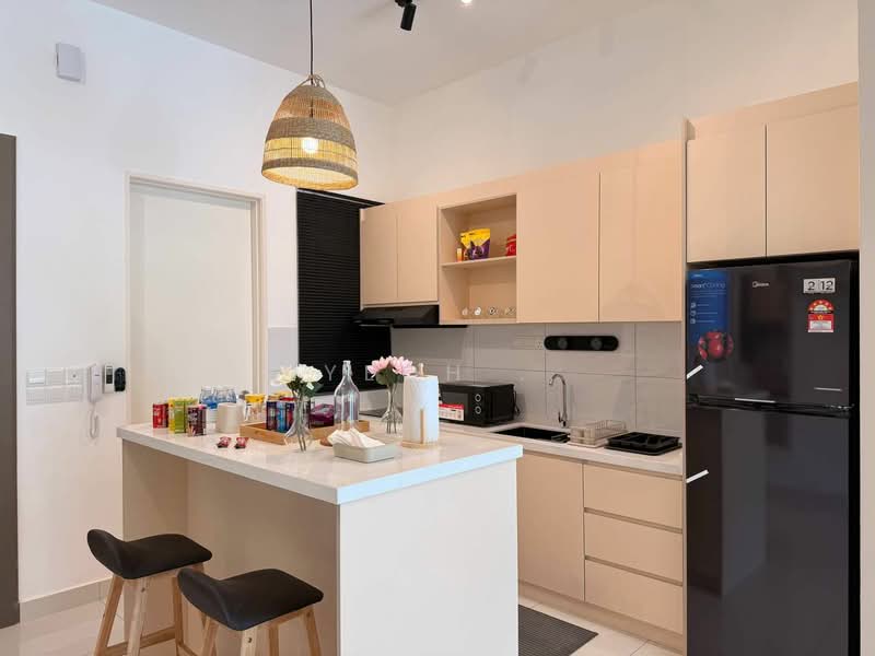 Kondominium untuk Disewa di Ferringhi Residence 2 - Yeoh . - Kitchen - PropertyGuru.com.my