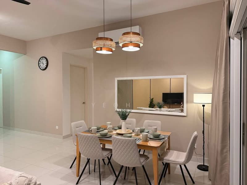 Kondominium untuk Disewa di Ferringhi Residence 2 - Yeoh . - Dining Room - PropertyGuru.com.my
