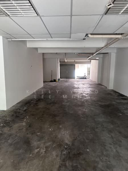 Shop for Rent in Cheras (Selangor) - Kelly Yong Lee Ming - Interior - PropertyGuru.com.my