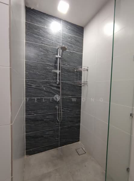 Service Residence for Rent at Pearl Suria - Felix Wong - Bathroom - PropertyGuru.com.my
