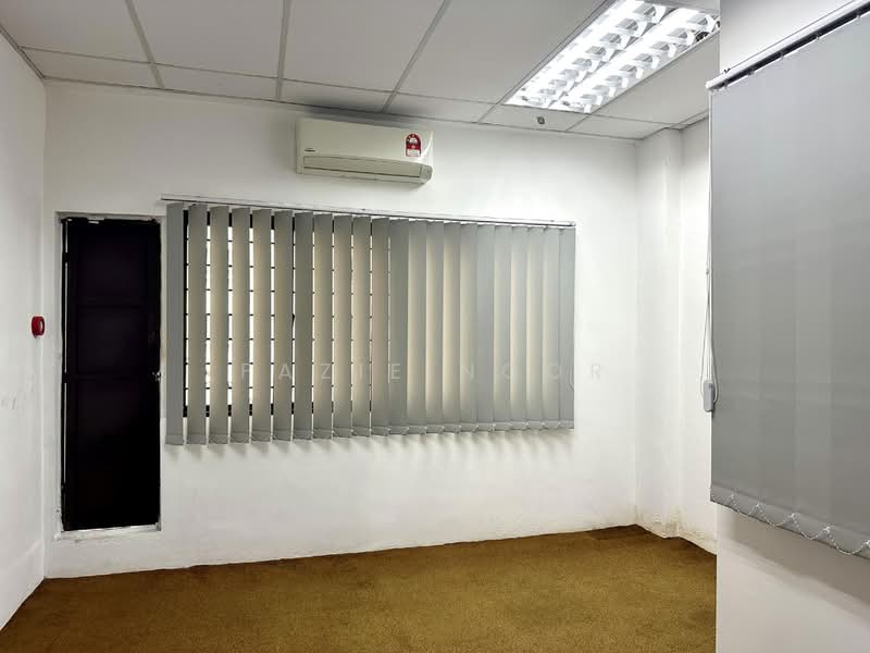 Office for Sale in Seksyen 22 (Shah Alam) - Fazie Noor - Interior - PropertyGuru.com.my