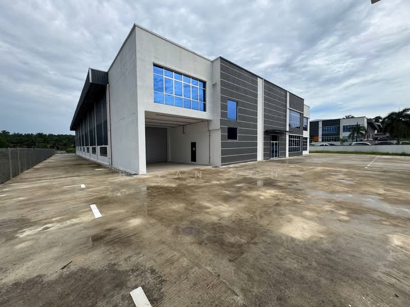 Factory for Sale in Ulu Choh (Jeram Batu) - Bryan Goh - Exterior - PropertyGuru.com.my