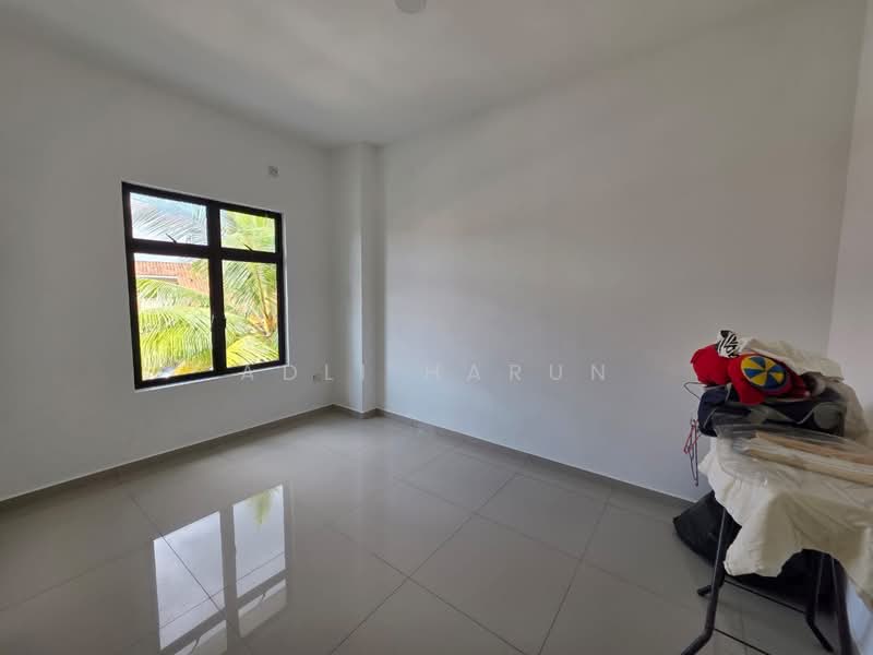 Rumah Berkembar untuk Dijual di Taman Nusa Idaman (Iskandar Puteri (Nusajaya)) - Adli Harun - PropertyGuru.com.my