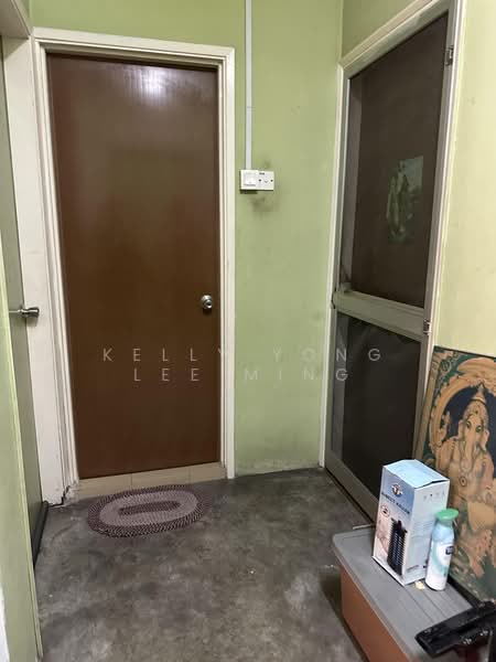 Rumah Banglo untuk Dijual di Seksyen 1 Wangsa Maju (Wangsa Maju) - Kelly Yong Lee Ming - Entrance - PropertyGuru.com.my