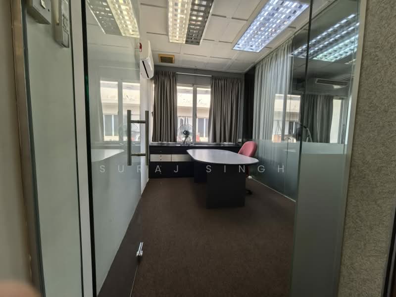 Shop / Office for Sale in Usj 9 (Subang Jaya) - Suraj Singh - Study - PropertyGuru.com.my