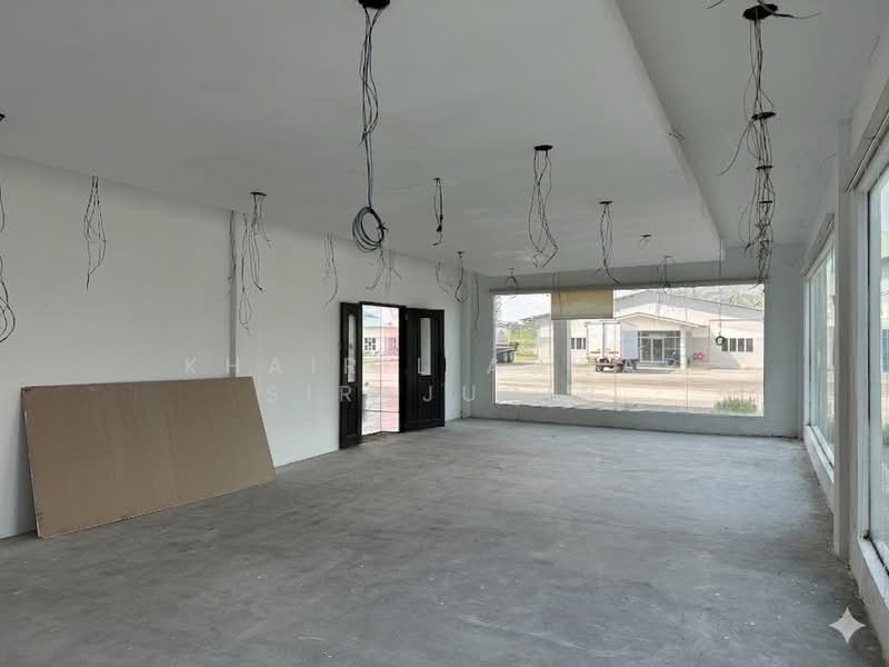 Office for Rent in Telok Panglima Garang (Selangor) - Khairil Anwar Sirajudin - Interior - PropertyGuru.com.my
