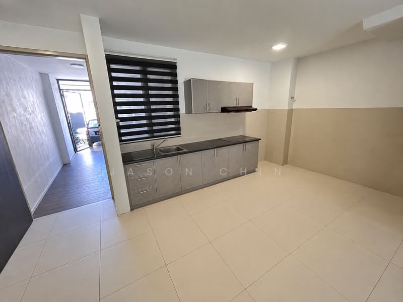 2-storey Terraced House for Rent in Shah Alam (Selangor) - Jason Chin - Kitchen - PropertyGuru.com.my