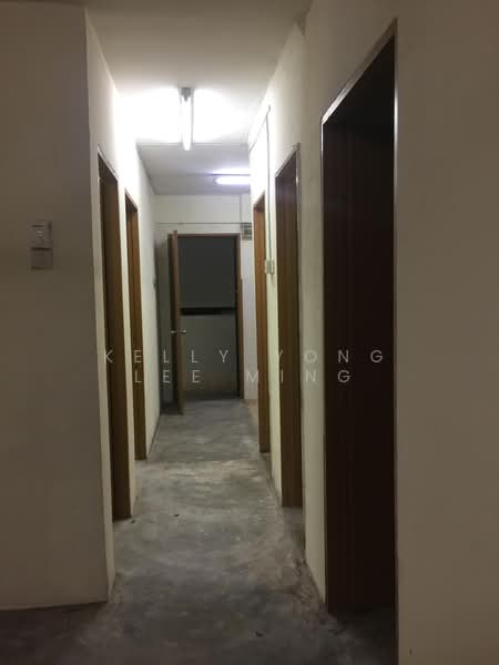 Apartment for Sale at Pangsapuri Mega Indah - Kelly Yong Lee Ming - Corridor - PropertyGuru.com.my