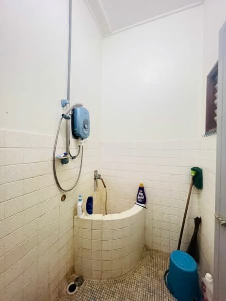 1-storey Terraced House for Sale in Taman Peringgit Jaya (Melaka City) - Ramona Tan - Bathroom - PropertyGuru.com.my