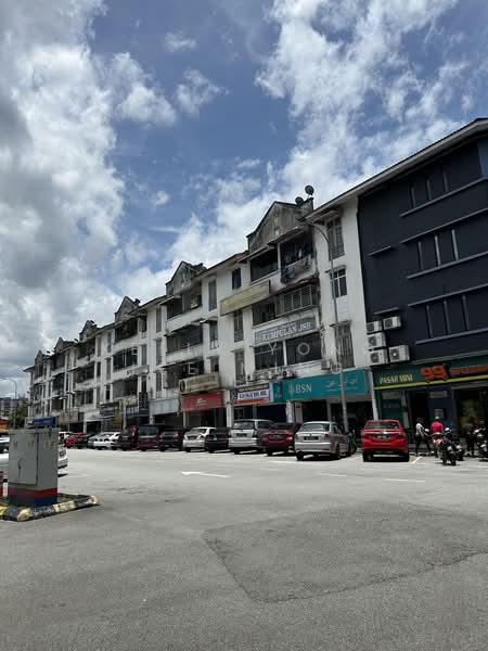 Apartment for Sale at Bandar Baru Ampang - Kelly Yong Lee Ming - Exterior - PropertyGuru.com.my