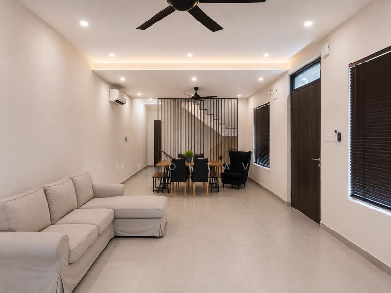 Rumah Teres untuk Disewa di Cyberjaya (Selangor) - Amy Oktavia - Living Room - PropertyGuru.com.my