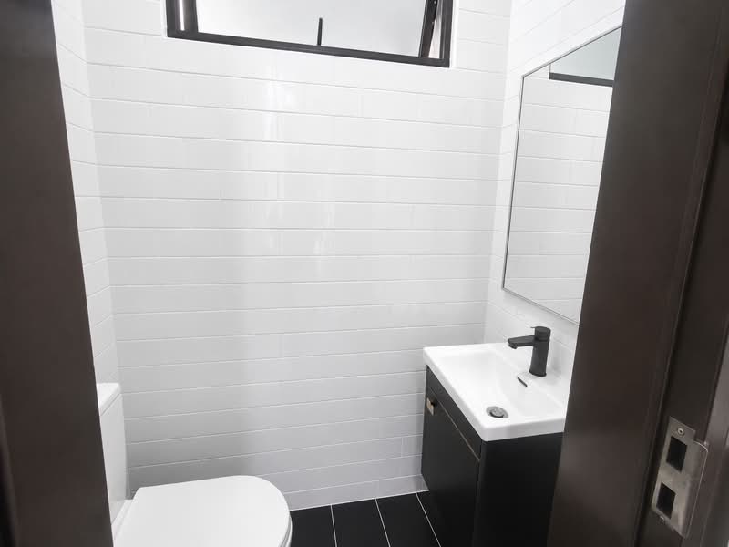Rumah Teres untuk Disewa di Cyberjaya (Selangor) - Amy Oktavia - Bathroom - PropertyGuru.com.my