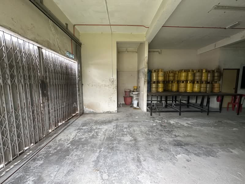 Shop for Rent in Taman Sri Melor (Kajang) - Jayden Chik - Interior - PropertyGuru.com.my