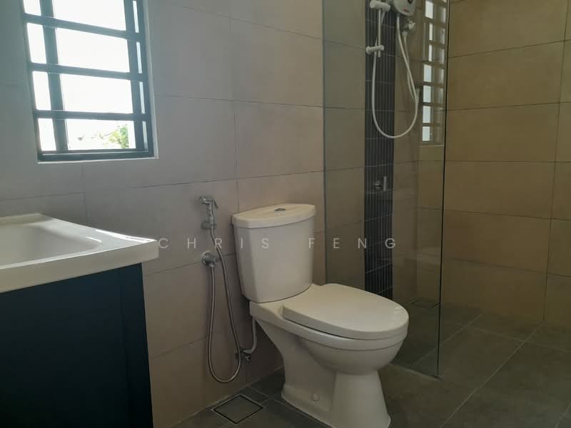 2-storey Terraced House for Rent in Taman Likas (Kota Kinabalu) - Chris Feng - Bathroom - PropertyGuru.com.my