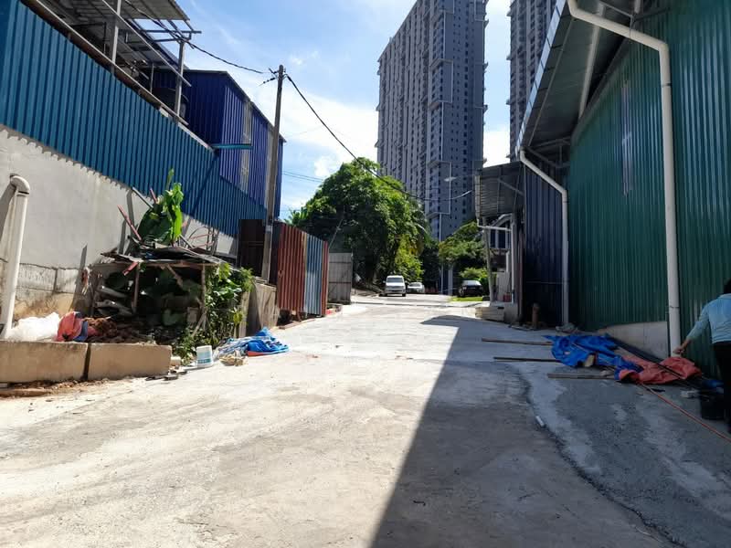 Warehouse for Rent in Salak South (Kuala Lumpur) - Rain Tan - Exterior - PropertyGuru.com.my