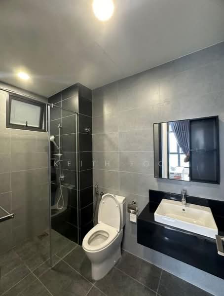 Servis Apartment untuk Disewa di Sunway Velocity TWO - Keith Foo - Bathroom - PropertyGuru.com.my