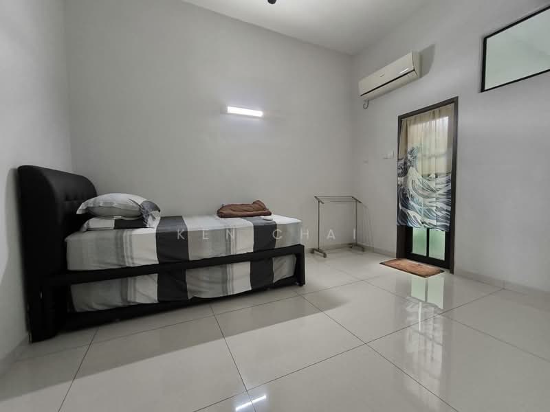 Rumah Berkembar untuk Dijual di Indahpura Iris Park (Kulai) - Ken Chai - PropertyGuru.com.my
