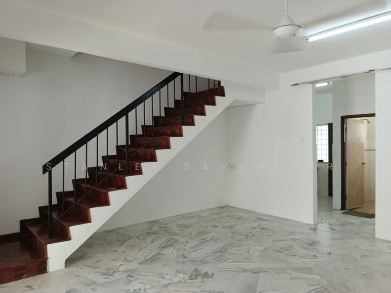 2-storey Terraced House for Sale in Taman Wawasan (Puchong) - Stanley Savuriyar - Interior - PropertyGuru.com.my