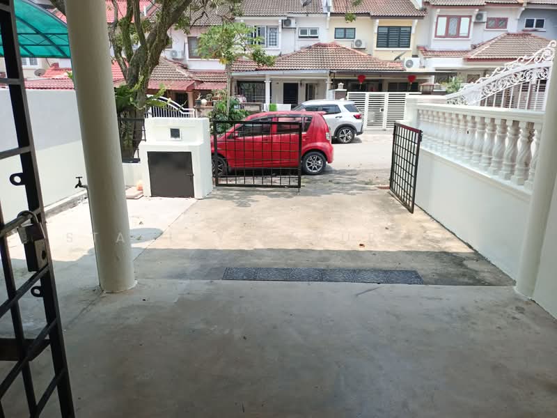 2-storey Terraced House for Sale in Taman Wawasan (Puchong) - Stanley Savuriyar - Exterior - PropertyGuru.com.my