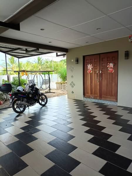 Rumah Teres 1 Tingkat untuk Dijual di Kuching (Sarawak) - Jeno Tan - Exterior - PropertyGuru.com.my