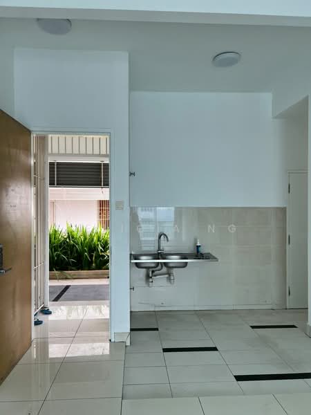 Service Residence for Rent at Skypod Residence - Felicia Ng - PropertyGuru.com.my