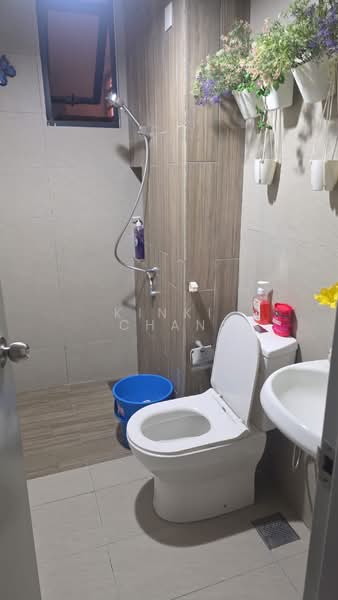 Service Residence for Sale at You City 3 - KINKI CHAN - Bathroom - PropertyGuru.com.my