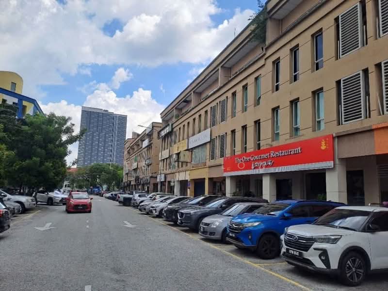 Shop / Office for Sale in Kota Damansara (Selangor) - Leslie Low - Exterior - PropertyGuru.com.my