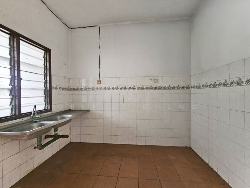 2-storey Terraced House for Sale in Usj 11 (Subang Jaya) - Nobeille Chung - Kitchen - PropertyGuru.com.my