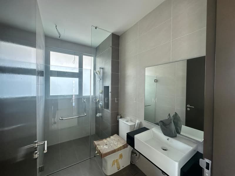 Rumah Berkembar untuk Dijual di Taman Ponderosa (Johor Bahru) - Angel Lim - Bathroom - PropertyGuru.com.my