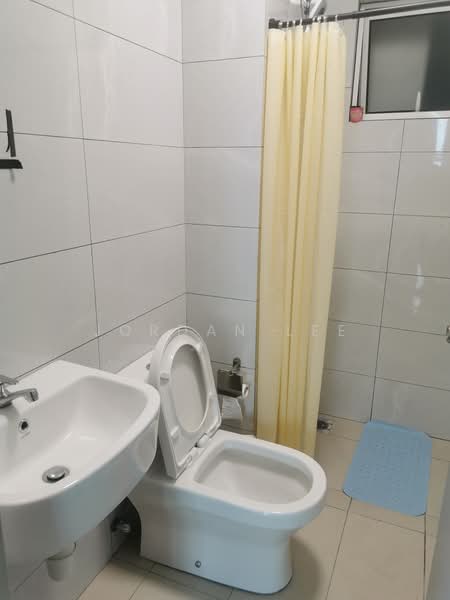 Service Residence for Rent at Amber Cove - Jordan Lee - Bathroom - PropertyGuru.com.my
