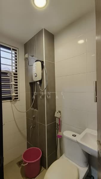 2-storey Terraced House for Sale in Alam Impian (Shah Alam) - Dinie Akmal - Bathroom - PropertyGuru.com.my