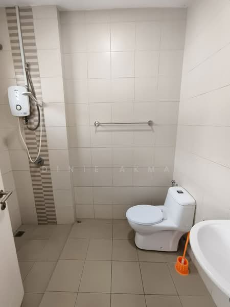 2-storey Terraced House for Sale in Alam Impian (Shah Alam) - Dinie Akmal - PropertyGuru.com.my