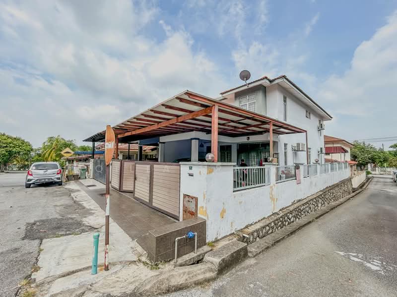 Rumah Teres 2 Tingkat untuk Dijual di Sepang (Selangor) - Aqillah Razali - Exterior - PropertyGuru.com.my