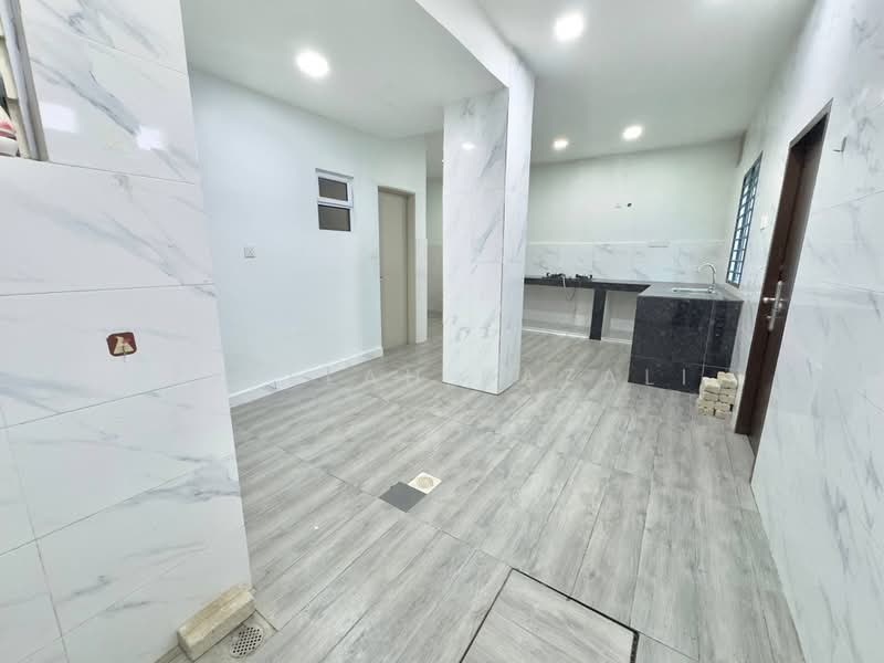 Rumah Teres 2 Tingkat untuk Dijual di Semenyih (Selangor) - Aqillah Razali - PropertyGuru.com.my